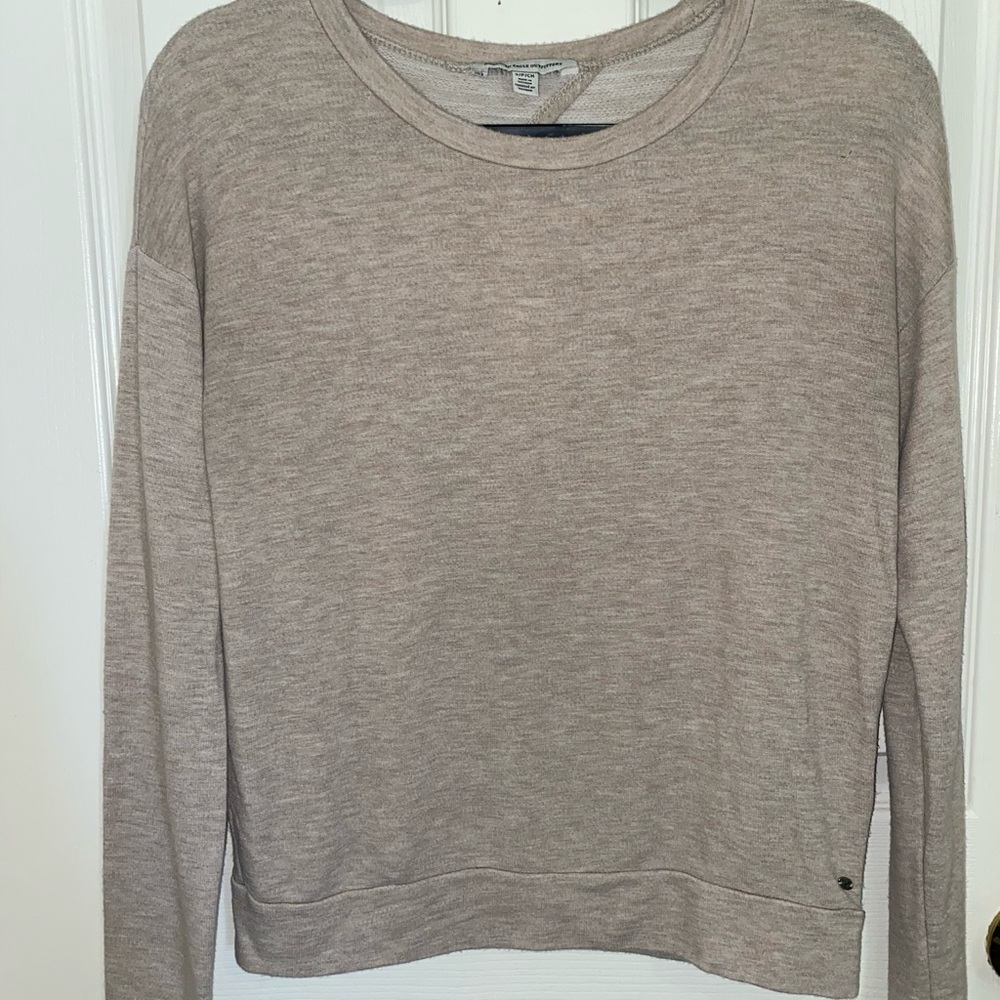 American Eagle top